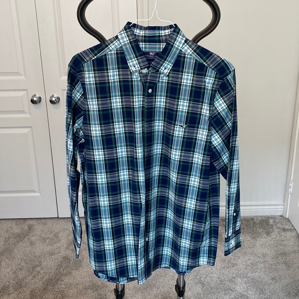 Green Vineyard Vines Button Down